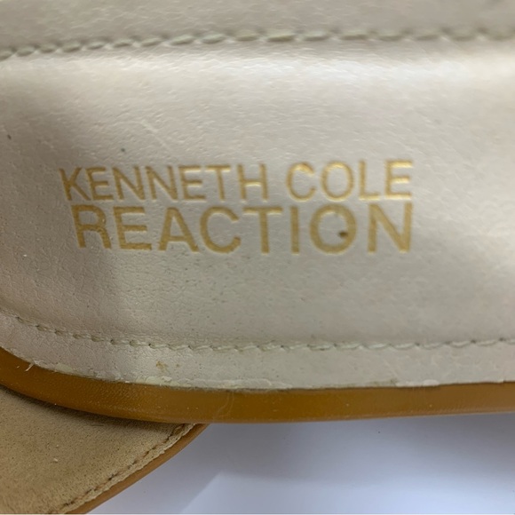 KENNETH COLE Reaction Yellow Wedges - Picture 4 of 13